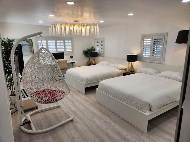 Foto del edificio - 1259 Bonnie Brae St