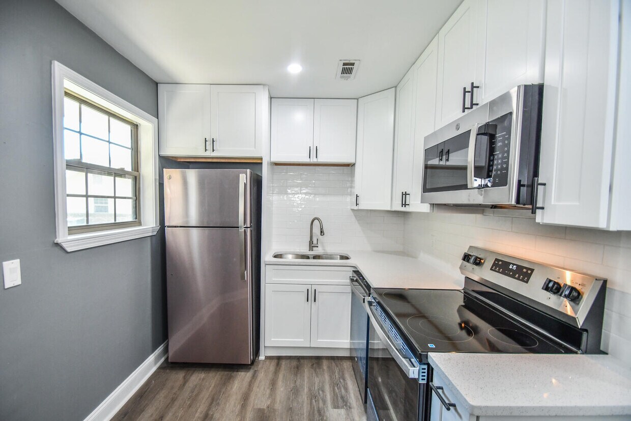 Foto del edificio - 1492 Waverly Way