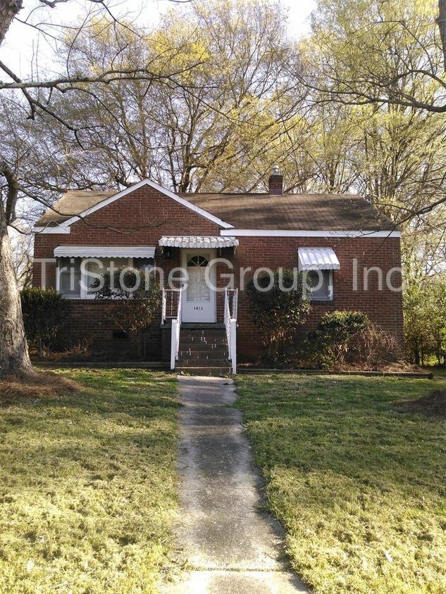 Primary Photo - 1413 Moretz Ave