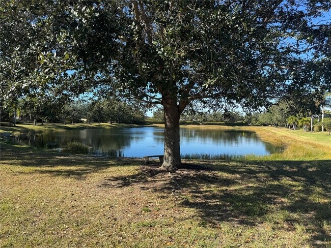 Foto del edificio - 11765 Forest Park Cir