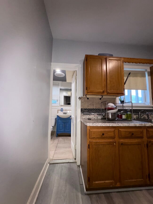 kitchen/bathroom - 659 Lafayette Ave
