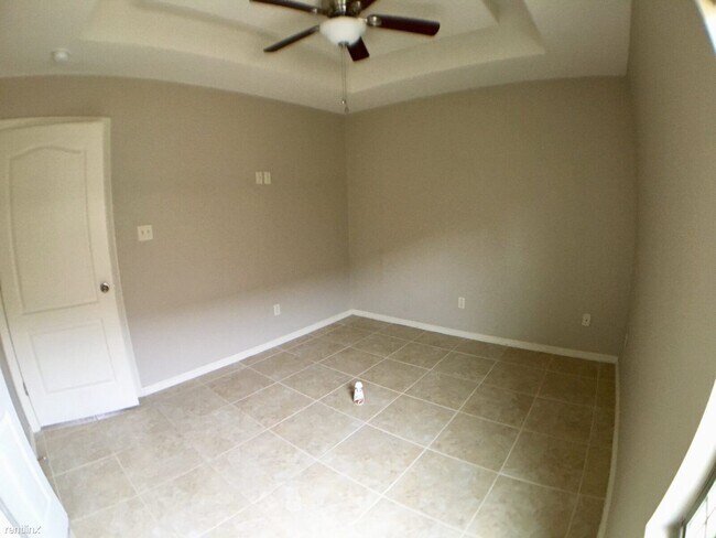 Foto del edificio - 2 br, 2 bath 4plex - 4722 N Dogwood St 2B/2B