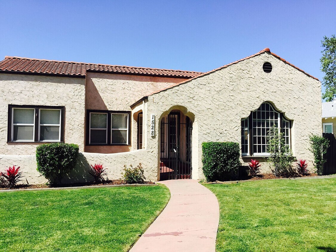 1528 N Harris St, Hanford, CA 93230 House Rental in Hanford, CA