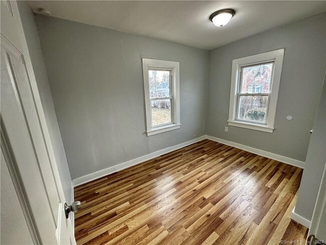 Building Photo - 223 Spruce St