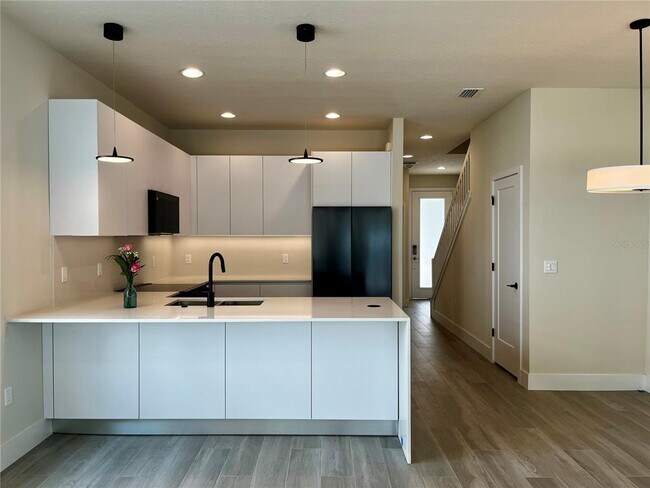 Building Photo - 1445 Serendipity Ln