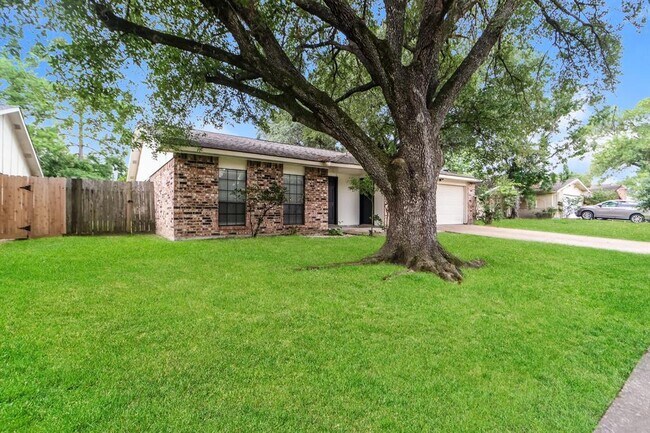 Foto del edificio - 3811 Broken Elm Dr