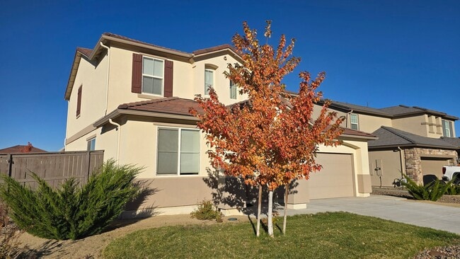 Foto del edificio - Spacious Two Story Home in Spanish Springs