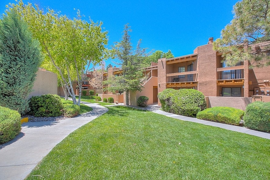 Vizcaya Rentals Santa Fe, NM