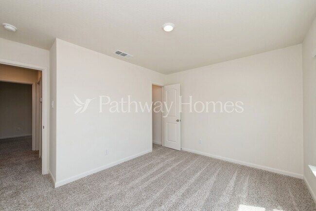 Foto del edificio - 917 Mountain Goat Ln