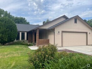 Building Photo - 4579 N Wisteria Pl