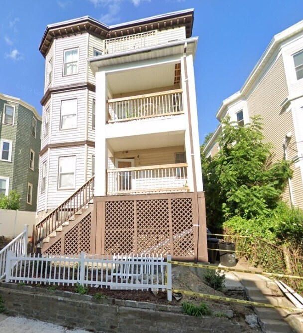Building Photo - 21 Rowell St