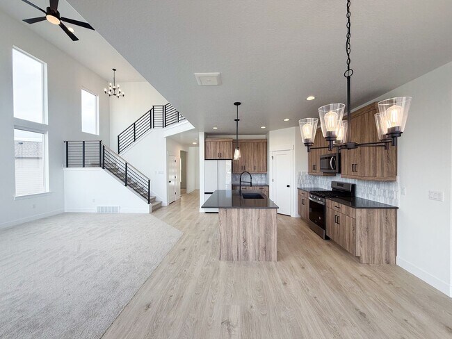 Foto del edificio - Spacious Family Home with Modern Upgrades