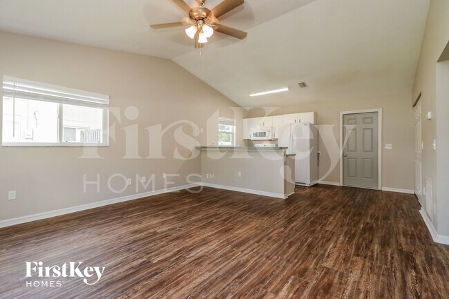 Foto del edificio - 2711 80th Ave E