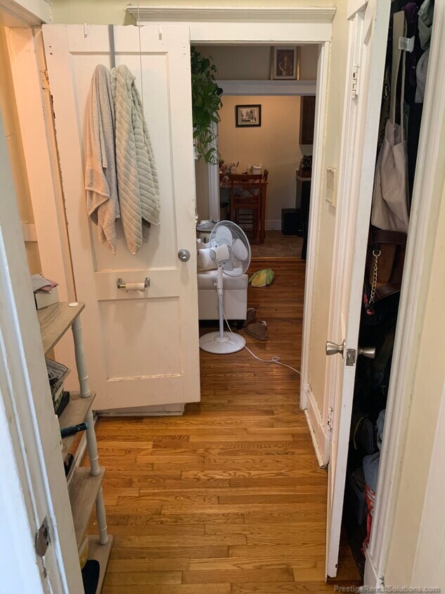 Foto principal - 224 Kelton St