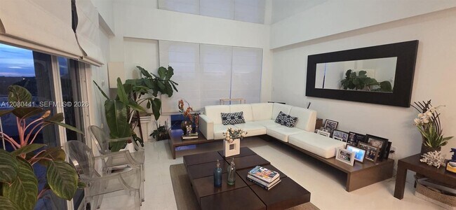 Foto del edificio - 2400 SW 27th Ave