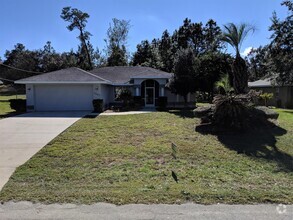 Building Photo - 5592 W Woodside Dr