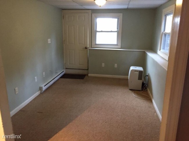 Building Photo - 41 Gowing Rd