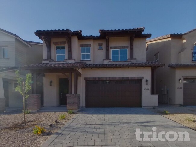 Foto del edificio - 4544 E Grandview St