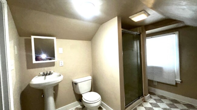 Foto del edificio - 4500 Winchester Rd