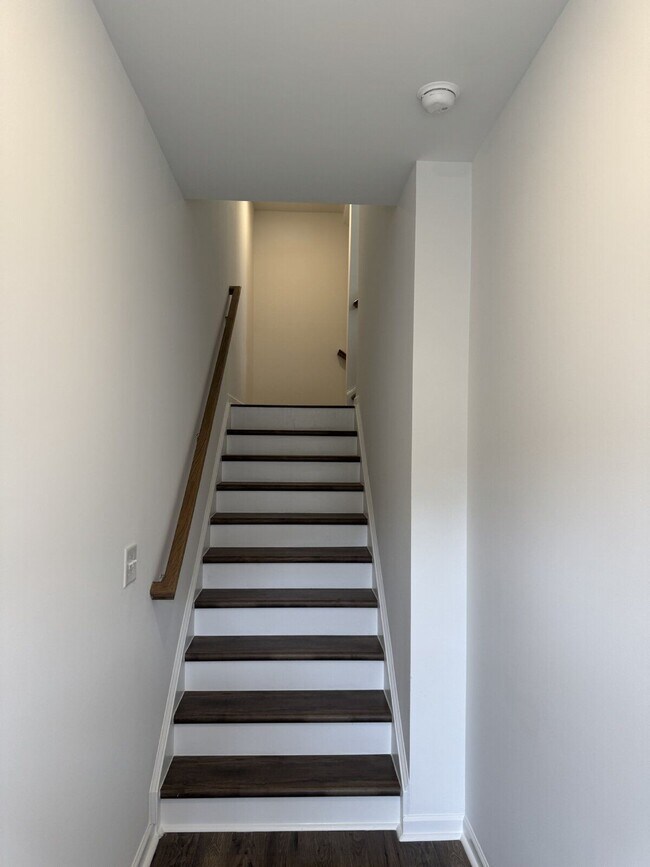 Foto del edificio - 2837 Rosehall