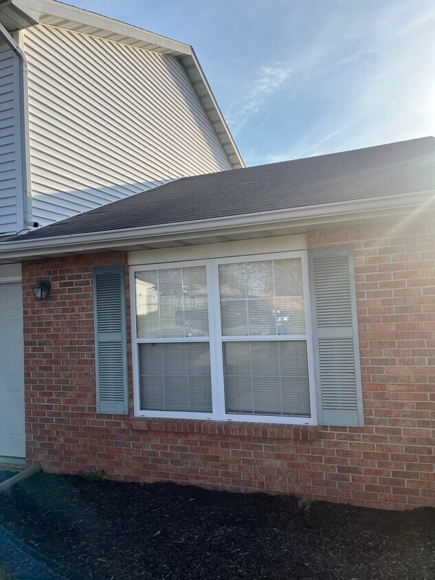 Foto principal - 400 Morgan Dr