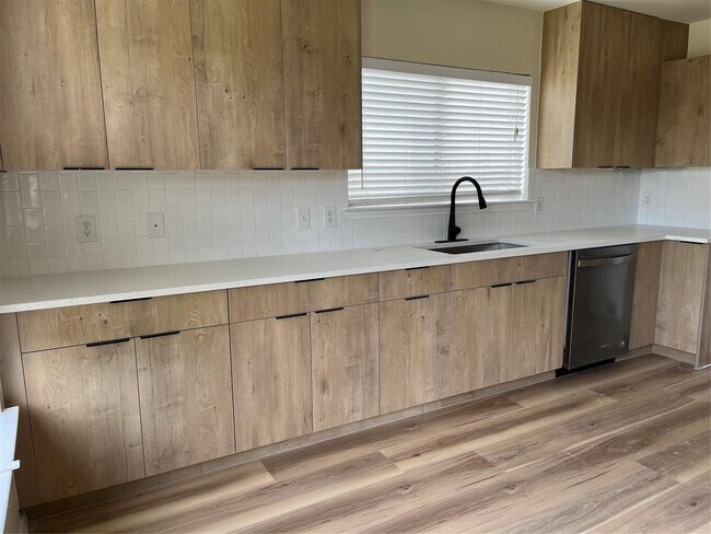 Foto del edificio - 2617 Byfield Dr