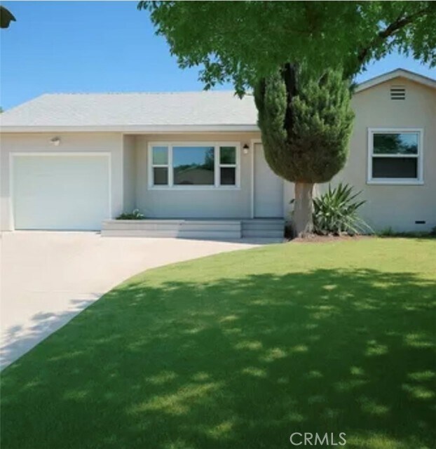 Foto principal - 17472 Paine St