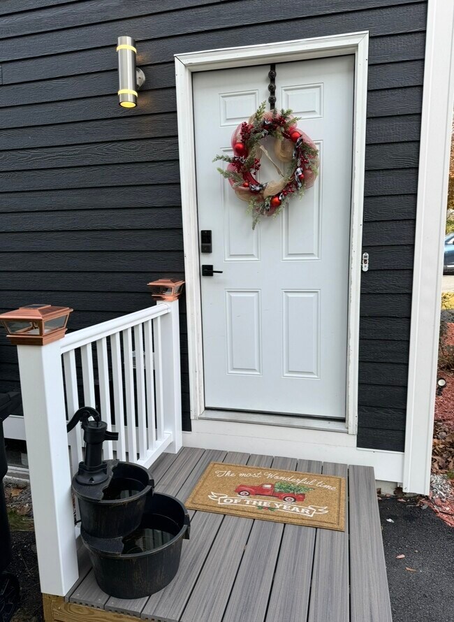 Foto del edificio - 122 Allen Ave