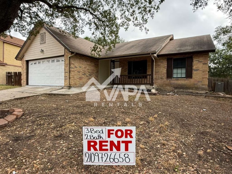 Photo - 14614 Highland (San Antonio, TX)