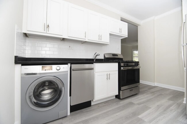 Foto del edificio - 655 W Roscoe St