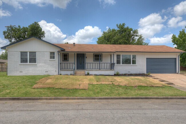 Foto del edificio - 2508 S Irvington Ave