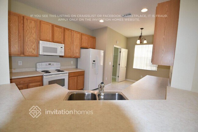 Building Photo - 52 Fairmont Dr