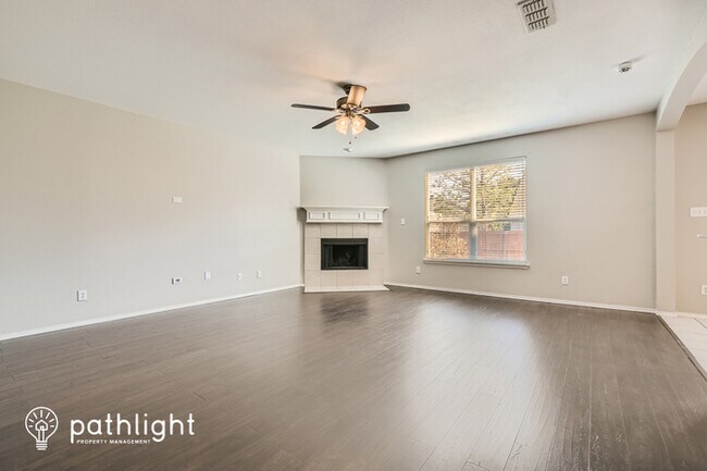 Foto del edificio - 9121 Brook Hill Lane, Fort Worth, TX, 76244