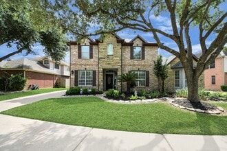 Building Photo - 3715 Hawkins Ct