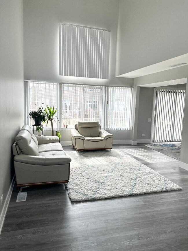 Building Photo - 1273 Silk Oak Ln