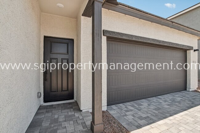 Building Photo - 18259 La Senda Dr W