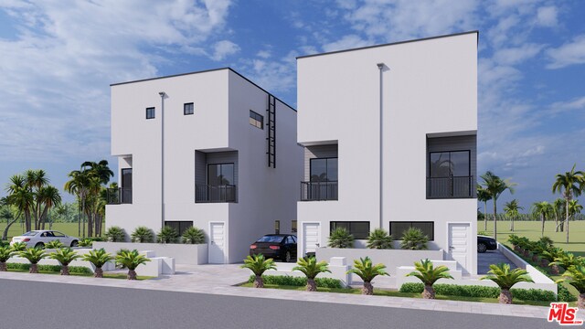 Foto principal - 2225 1/2-2622 1/2 W 2nd St