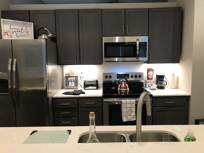 Kitchen - Flats on Archer
