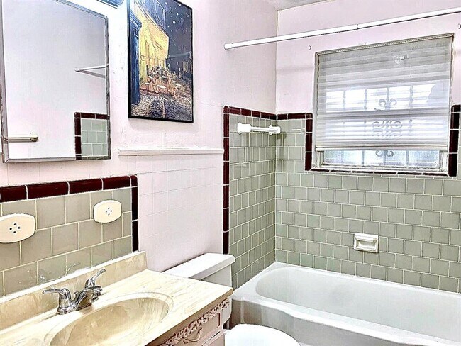 Foto del edificio - 4026 Osby Dr