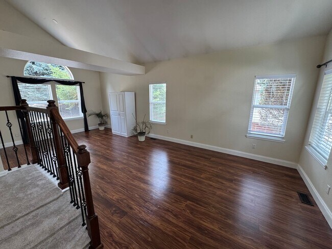 Foto del edificio - Available for Rent in Lone Tree's Desirable Carriage Club Neighborhood!