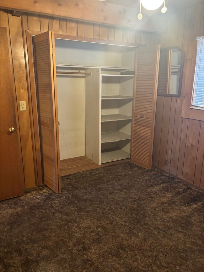 Building Photo - Sierra Meadows Home