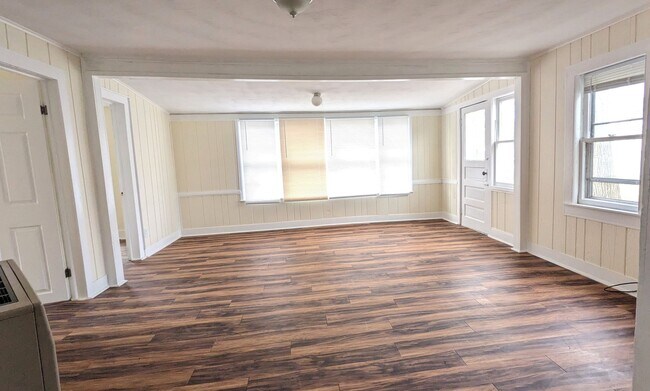 Building Photo - 1226 Langland, 2 bedroom house