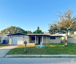 Building Photo - 3453 Garfield Dr