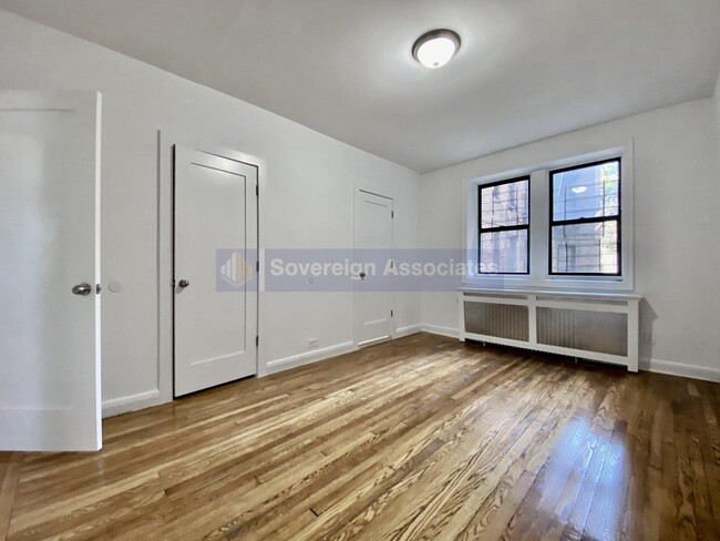 Foto del edificio - 2914 Jerome Ave