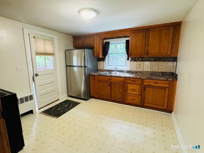 Building Photo - 1507 Woodtick Rd