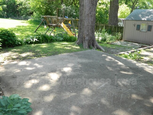 Foto del edificio - 1145 65th St