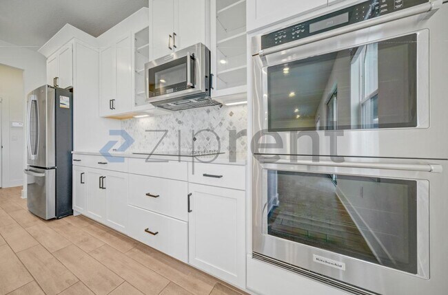 Foto del edificio - 534 Sun Chaser Dr