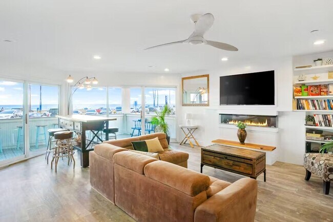 Foto del edificio - Oceanfront Winter Rental Mid-September 202...