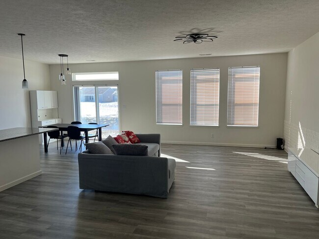 Building Photo - NEWLY CONSTRUCTED…..3 Bedroom 2 bath