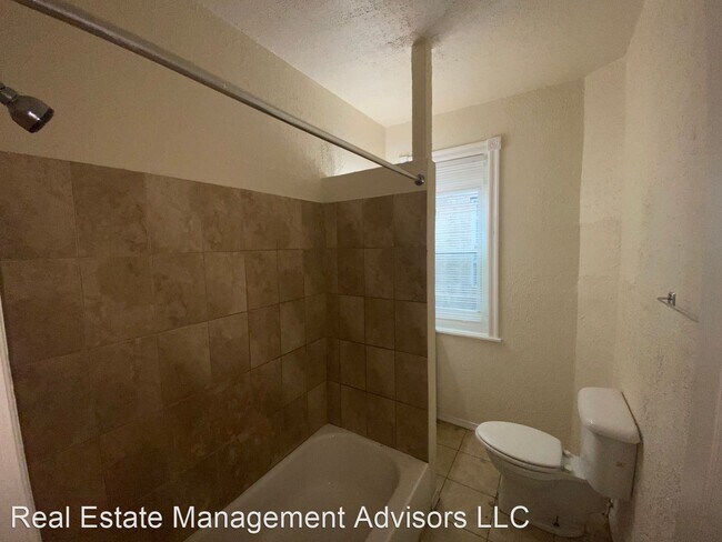 Building Photo - 3 br, 1 bath House - 613 N 55th Street